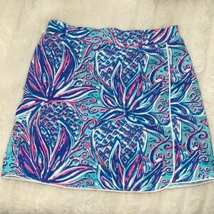 Lulu B Pineapple Printed Skort Skirt Women’s size SMALL preowned activewear